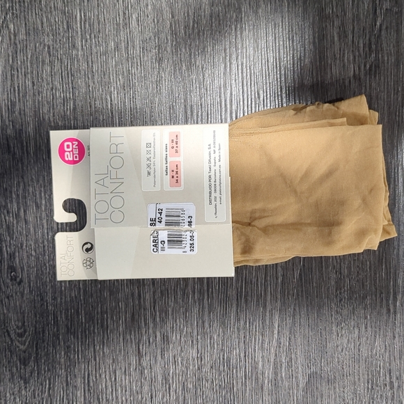 Platino Total Comfort Knee Highs - Picture 2 of 4